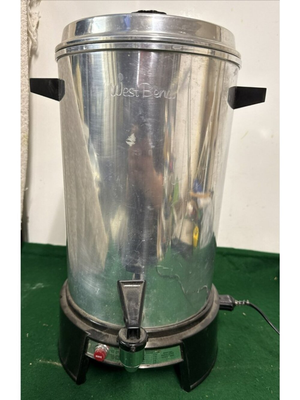 West Bend 12-36 Cup Automatic Electric Urn Coffee Maker Percolator 3536 VTG